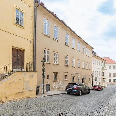 Sweet In Historic Mala Strana Next To Prague! Apartamento *